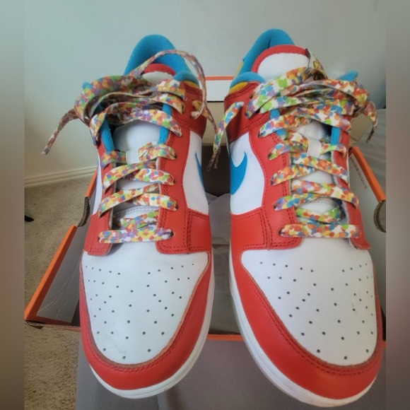 Nike Dunk Low QS LeBron James X Fruity Pebbles - Picture 3 of 7